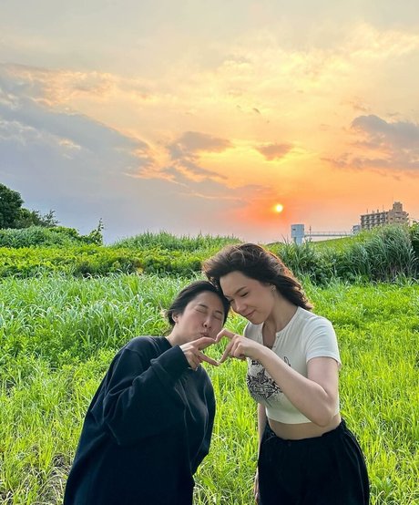 QuarterJade estrella erótica galerías