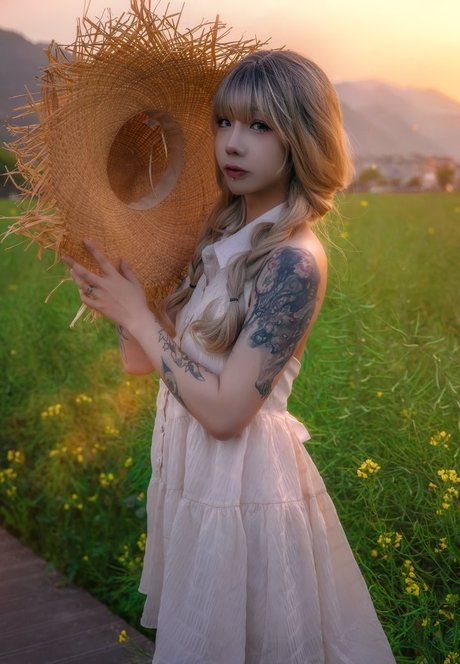 shiliuyelei jolie actrice des photos