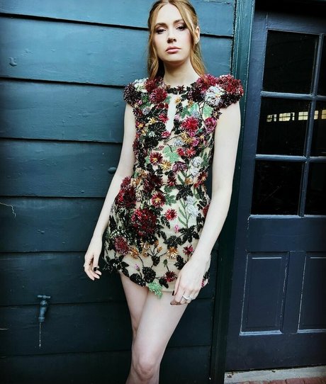 Karen Gillan estrella porno del sexo galerías