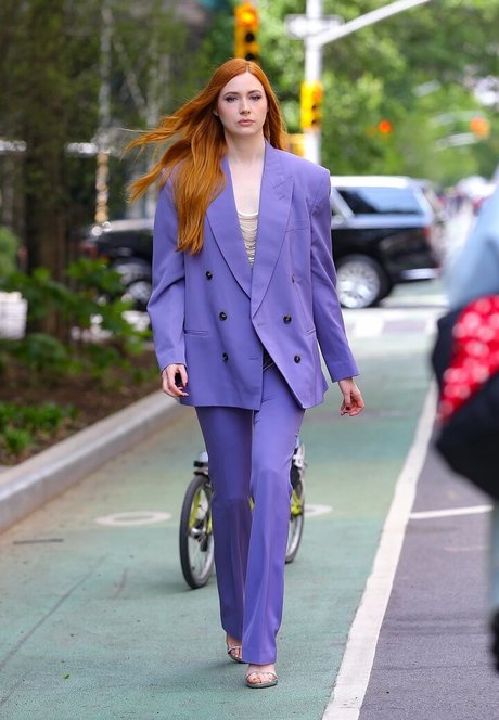 Karen Gillan estrella porno sexy fotos