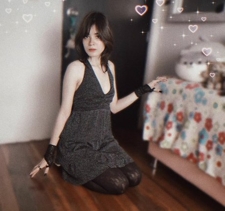 evee meow xxx actress photos