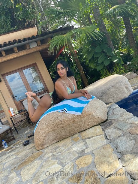 Ayisha Diaz modelo de alta calidad galería