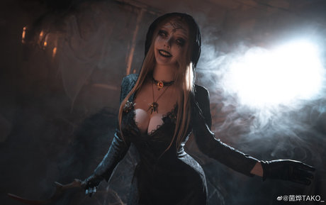 Takomayuyi actriz de desnudos galería