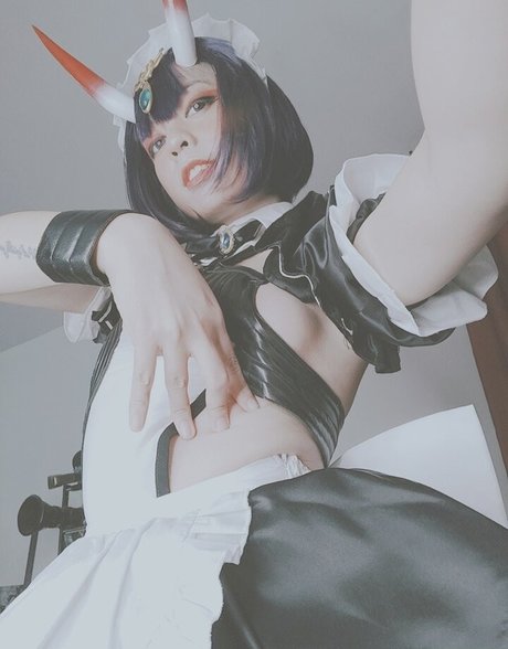 MAIScnhyo arte modelo fotos