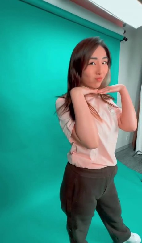 xChocobars star du porno en haute qualité galerie