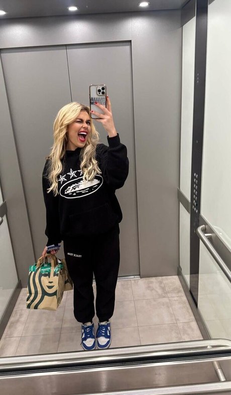 Tallia Storm estrella porno gratis archivo