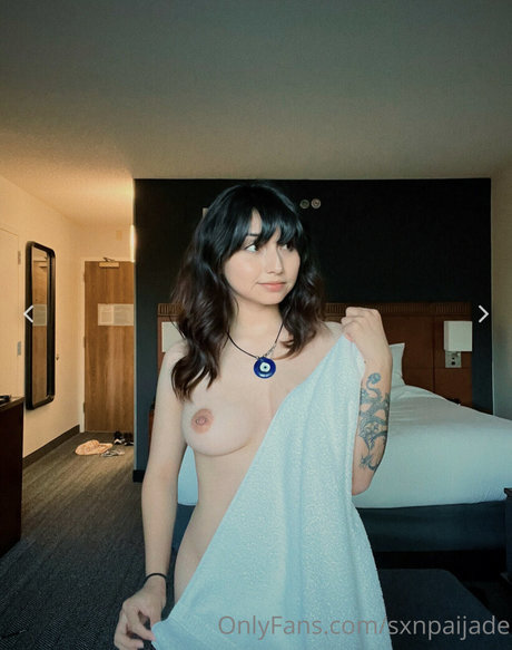 sxnpaijade estrella porno agradable foto