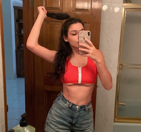 mnufo actriz de alta definición fotos