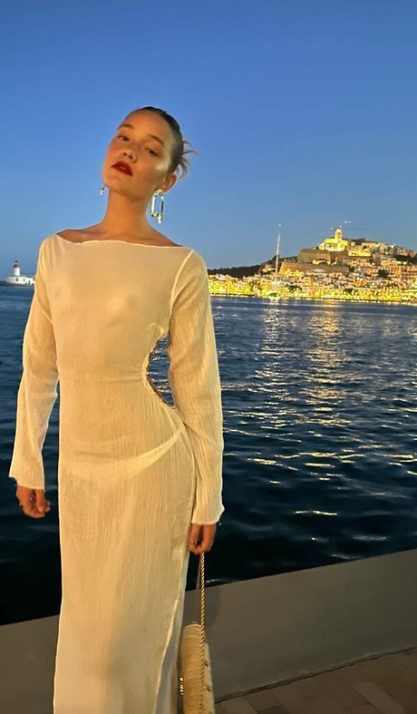 Olivia Ponton actriz de alta definición galería