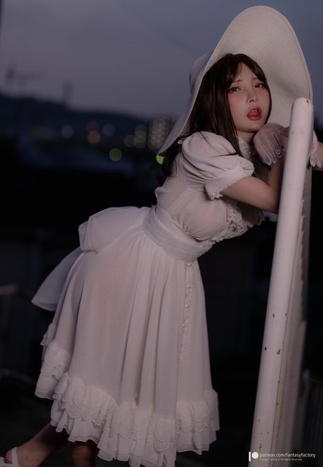 chicas famosas onlyfans desnudo bonito recopilación