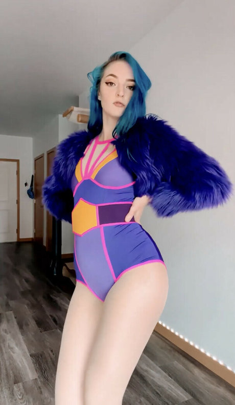 Littlesiha hermosa actriz galerías