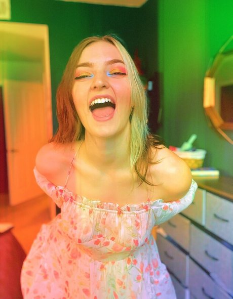 Littlesiha estrella porno de arte fotos