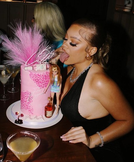 latto777 estrella porno hermosa galerías