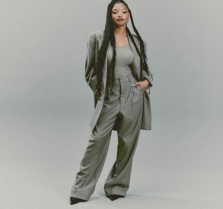 Halle Bailey desnudos de estrellas imágenes