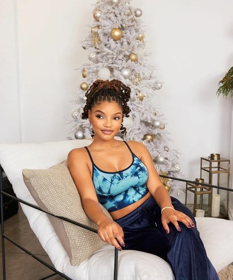 Halle Bailey modelo de arte archivo