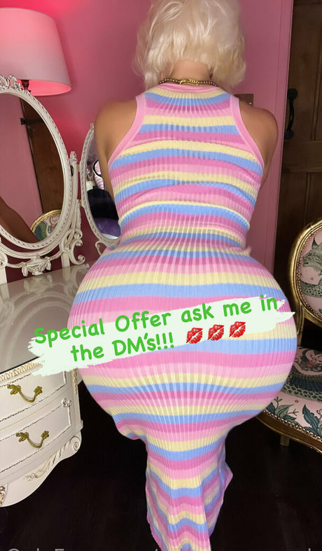 rebeccamoreuk estrella porno exclusiva imagen