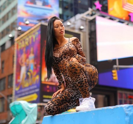 Ssunbiki star du porno gratuit collection