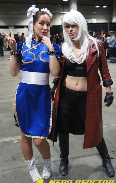 Marisha Ray estrella caliente fotos