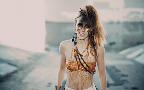 Marisha Ray art star du porno photo