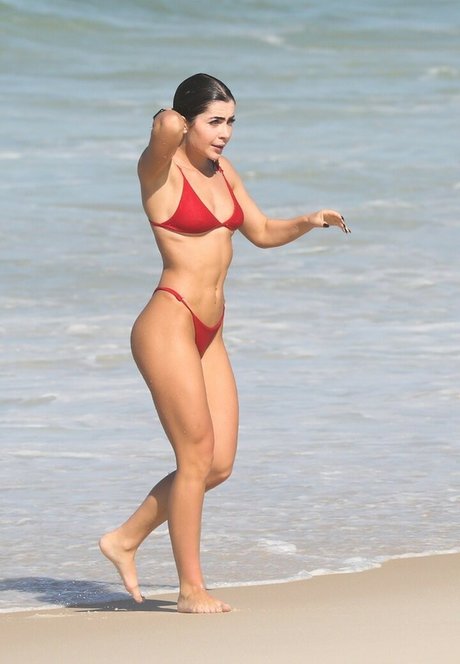 Jade Picon actriz desnuda fotos