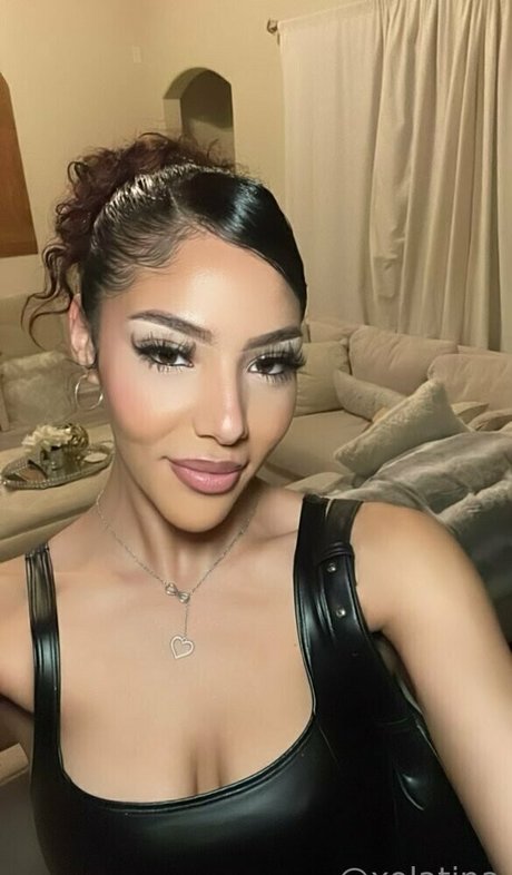 xolatina actrice pornographique galeries