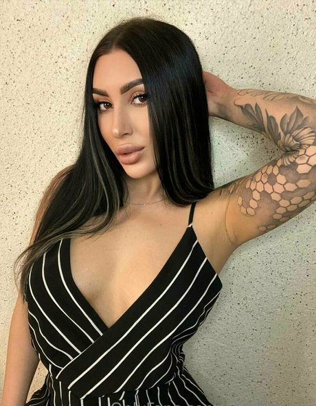 alina greys estrella porno superior imágenes