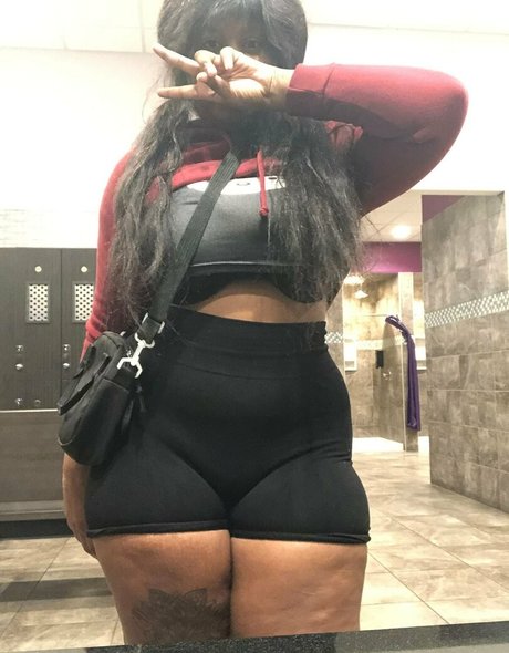 Xiouuu arte modelo galerías