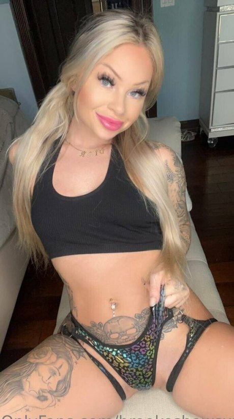 brookeshowsxx star du porno parfaite galerie