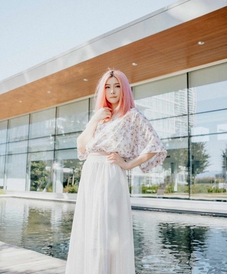 lily275 actriz atractiva imagen