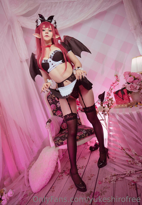 yukeshirofree pretty model photo