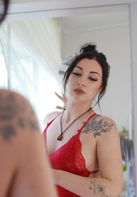 aussiebabebritta naked actress galleries
