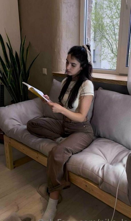 nika la actrice nue galeries