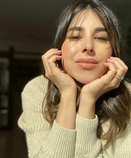 Daniella Monet star du porno érotique des photos