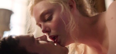 Elle Fanning desnudos de estrellas archivo