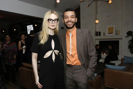 Elle Fanning xxx estrella porno foto