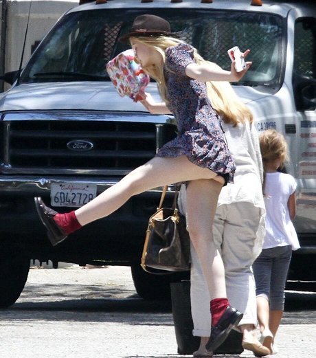 Elle Fanning modèle gratuit img