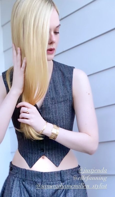 Elle Fanning hermosa actriz galerías