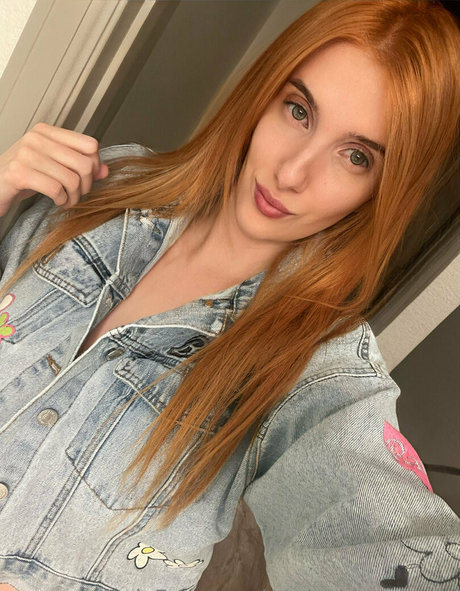 anniechloesworld modelo de alta definición imagen