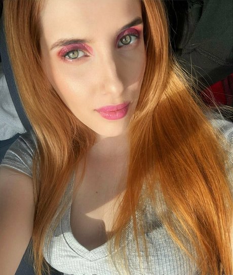 anniechloesworld beau modèle galerie