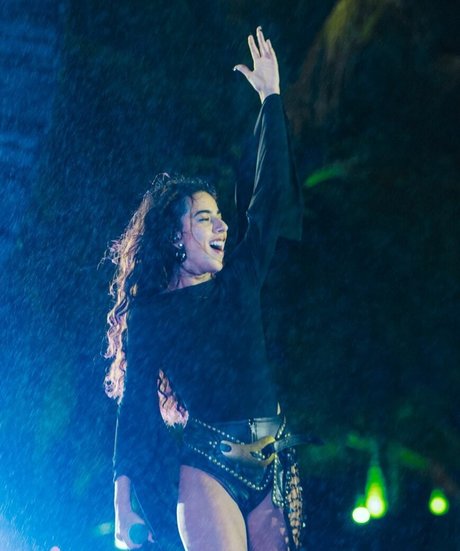 Marina Sena estrella porno erótica imagen