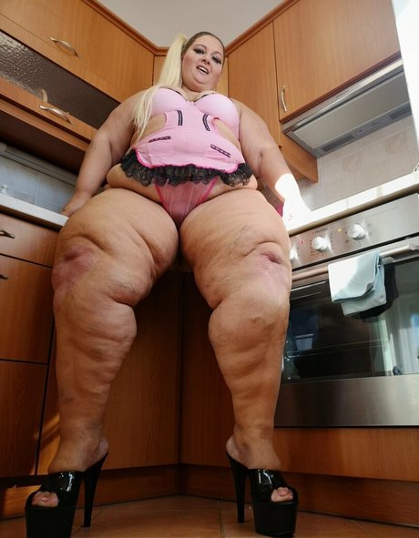 barbiessbbw star du porno adulte images