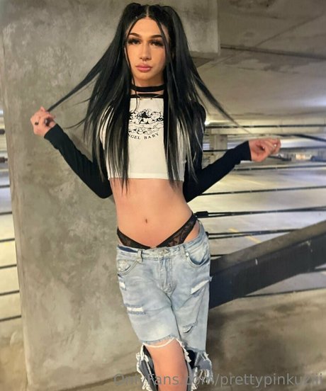 prettypinkuziii modelo superior archivo