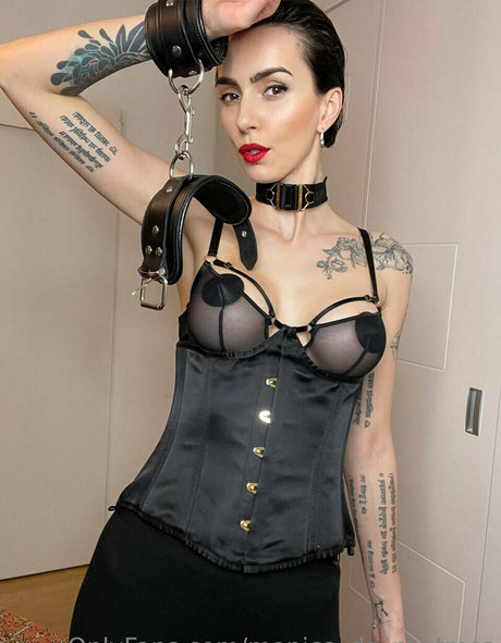 monica de mistress sexe star galeries