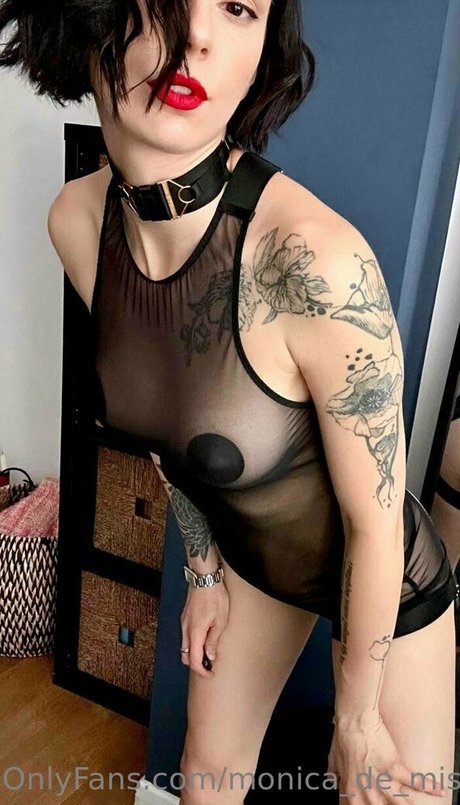 monica de mistress modelo desnudos foto