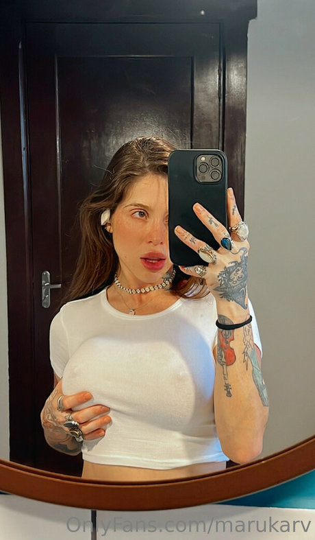 Maru Karv hermosa actriz foto