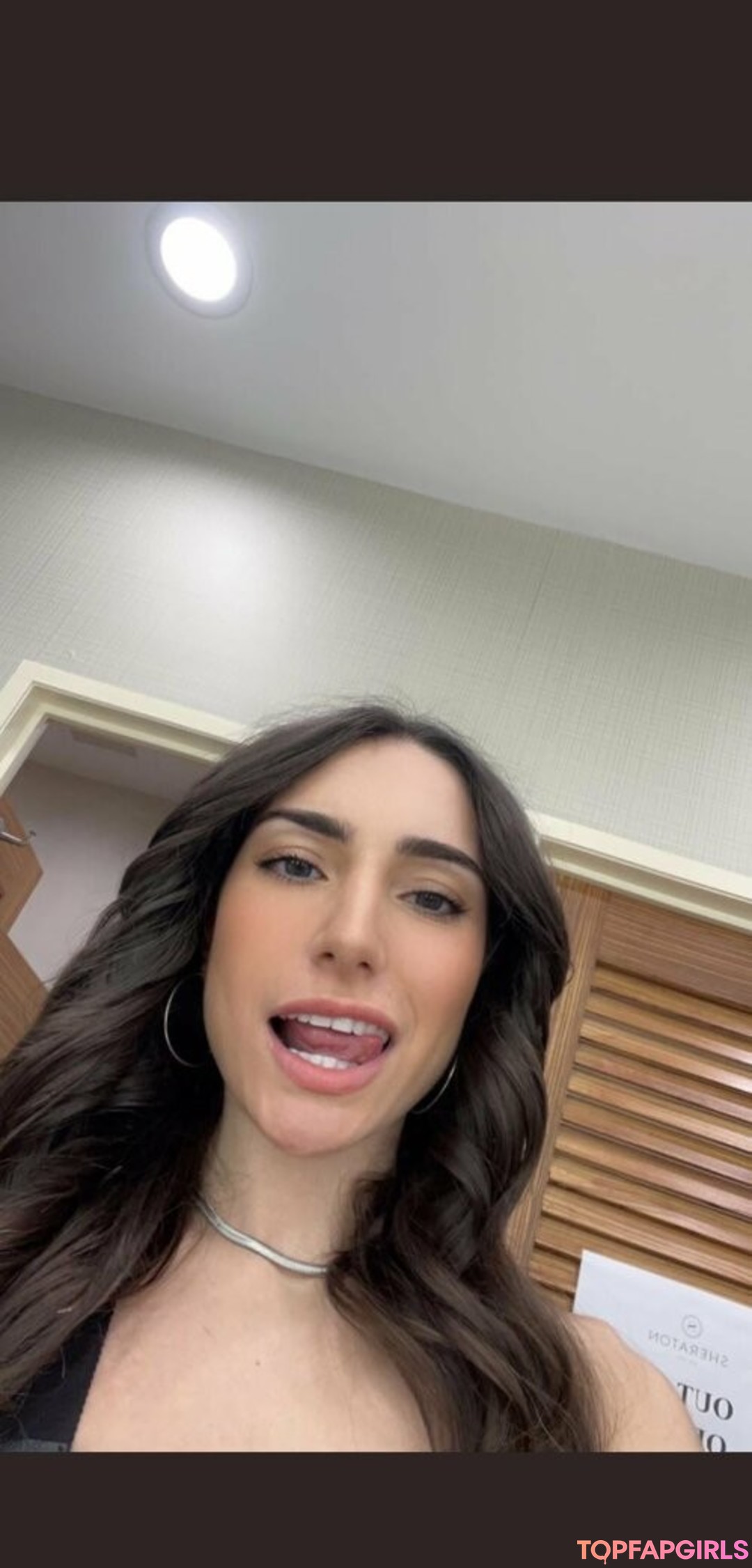 Nadia Amine modèle magnifique archive