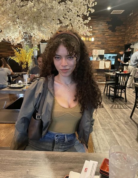 Brittany Venti star du porno sympa photos