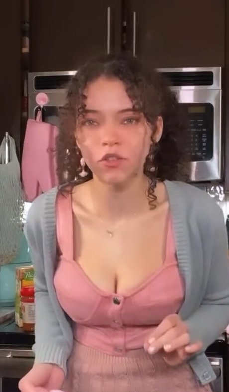 Brittany Venti art de star du porno img