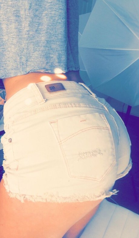 ashlynxdiamond modelo desnuda imagen