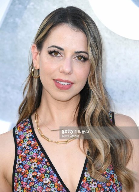 Laura Bailey actrice de sexe galerie